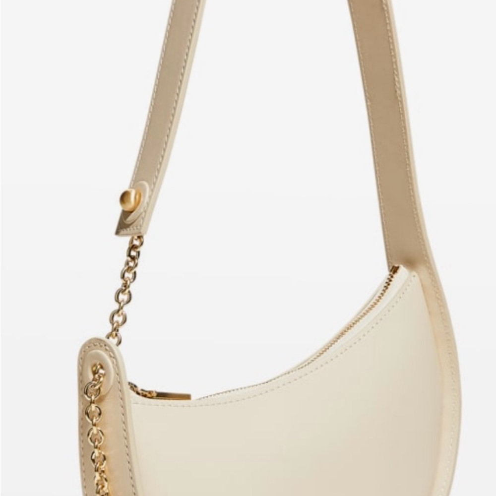 Cult Gaia Nadia Half-Moon Shoulder Bag - SOLD OUT !! - Picture 4 of 9